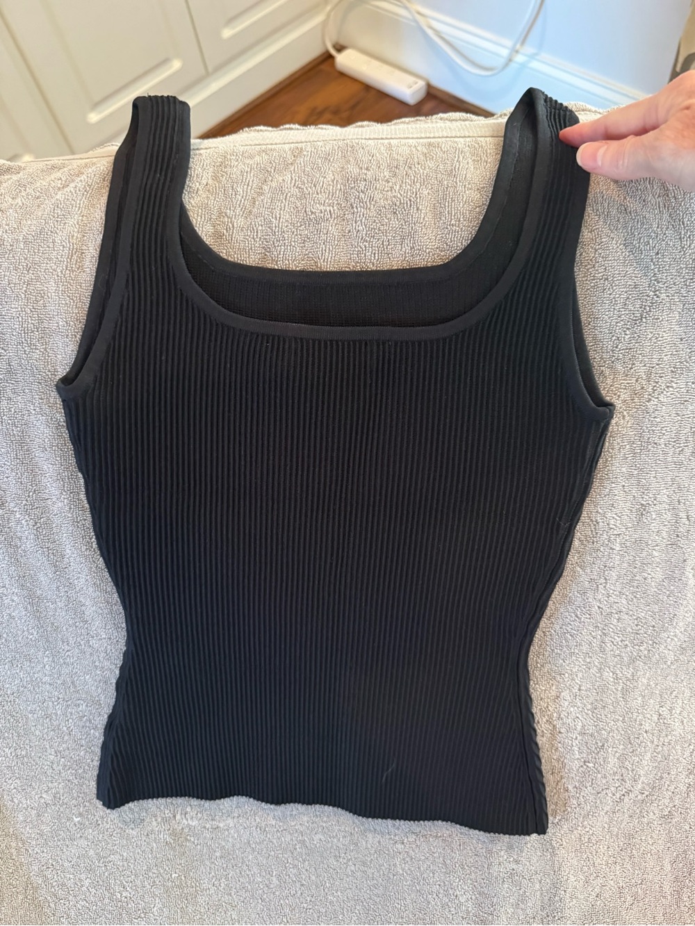 Babaton Black Ribbed Square-Neck Tank